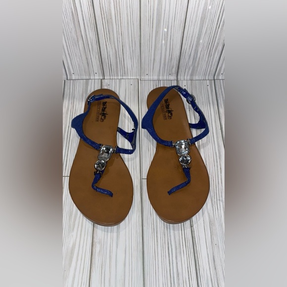Coach and Four Thong Sandals Size 7.5 - Picture 2 of 8